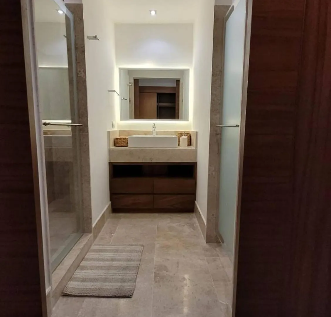 Apartment La Amada Luxury Beach Front Cancun Condo